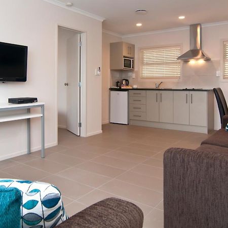 Breakwater Motel Paihia Bagian luar foto